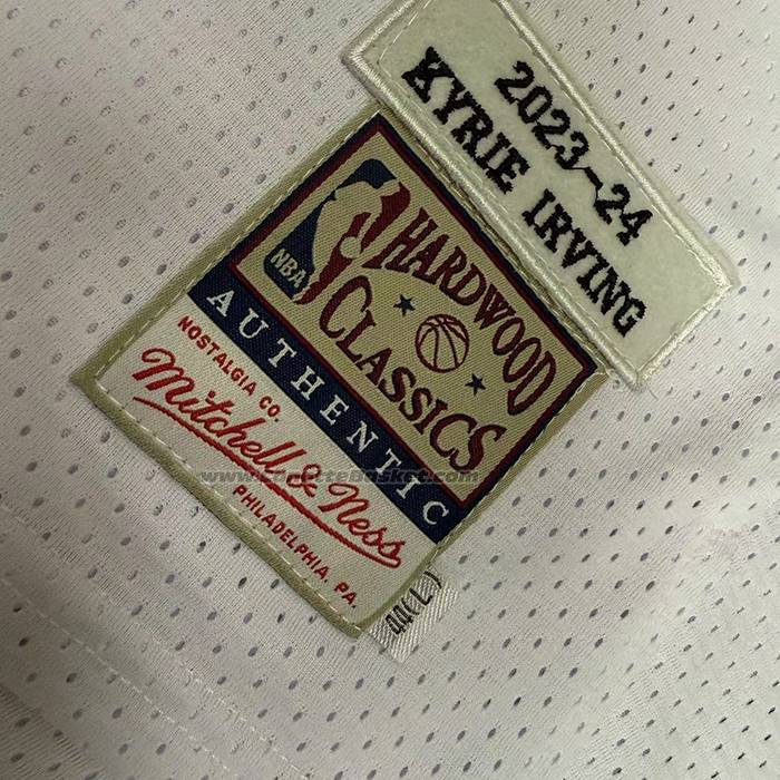 Maglia Dallas Mavericks Kyrie Irving No 11 Mitchell & Ness 2023-24 Bianco